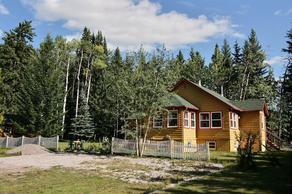 canmore-cottage-6