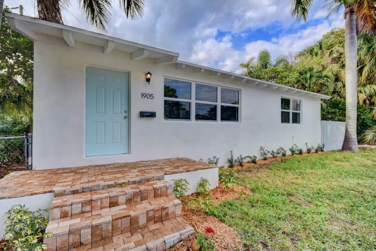 West Palm Beach Cottage